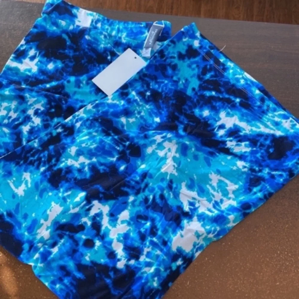 New Swimsuits For All Blue Tie-Dye Pants
Beach Coverup 2X 3X Wide Leg lounge - Picture 3 of 3